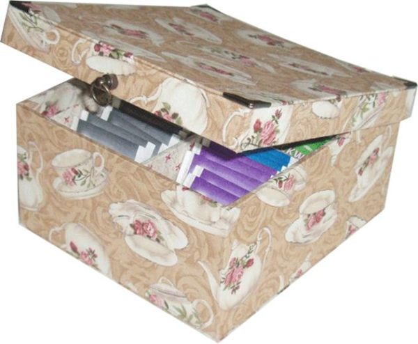 CAJA DE TE 4 COMPARTIMENTOS 15 X 17 X 8CM (Min. 2